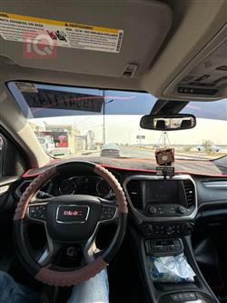 GMC Acadia